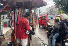 Pedagang Kembang Api Protes Dilarang Jualan Jelang Tahun Baru: Kalau Mau Razia Pabriknya