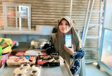 Bangkit dari Keterbatasan, Usaha Kue Tantiningsih Mampu Topang Ekonomi Keluarga Berkat Sinergi Holding UMi