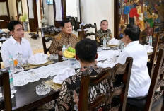 Prabowo Temui Jokowi di Solo, Pratikno Bocorkan Isi Pembahasan