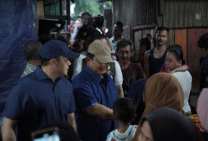 Presiden Prabowo Gerak Cepat Rapatkan Barisan Usai Lihat Kondisi Rakyat Bantaran Rel di Senen
