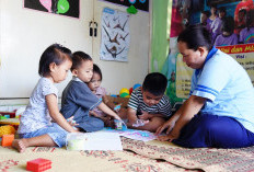 Kisah Nasabah PNM Mekaar, Ibu Anastasia: Membangun Salon Inklusif dan Gratis untuk ODGJ