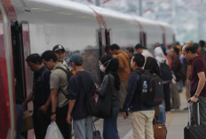 Sebanyak 14 Perjalanan Kereta Cepat Whoosh Dibatalkan Imbas Gempa Garut-Bandung Raya, Penumpang Boleh Refund Tiket