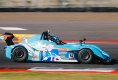 Maxdecal Support Radical Time Attack 2026 Melalui Livery ‘Starla x Roar’ di Mobil Erika Richardo dan J Owen