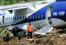 Detik-Detik Pesawat Trigana Air Tergelincir di Papua, Keluar Landasan Hingga 1200 Meter