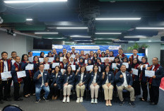 37 Guru SMK Terpilih Resmi Jadi Duta Literasi Keuangan FIFGROUP