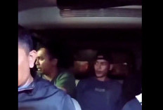 Polisi Satu Mobil Berhamburan Keluar Gegara Kelakuan Tersangka: Kok Baunya Busuk Sekali!