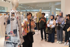 Sewindu Lakon Indonesia, Intip Perjalanan Wastra Industri Fashion Tanah Air dari Tenun hingga Batik