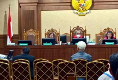 Terbukti Rugikan Negara, Dua Terdakwa Korupsi LNG Divonis 4,5 dan 3,5 Tahun Penjara