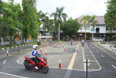 Yayasan AHM Siapkan Puluhan Agen Safety Riding, Puluhan Mahasiswa Diberi Pelatihan