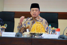 Malam Ini Nusron Wahid Diperkirakan Tiba di Indonesia, MAKI Desak KPK Jemput Paksa!