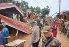 Sekeluarga Tertimbun Longsor di Kota Batam, 3 Orang Tewas