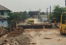 Perbaikan Jalan Sawangan Permai dan Sawangan Village Masuk Tahap PHO, Dua Pekan Lagi Bisa Dilintasi Warga