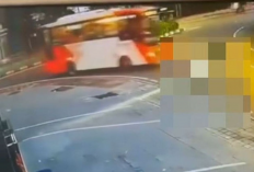 Pemotor Tewas Terlindas Transjakarta saat Menikung di Pakubowono Jaksel