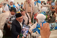 Menhaj Irfan Yusuf Tiba di Jeddah Pimpin Amirul Hajj Gelombang Kedua