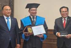 Ridwan Kamil Raih Gelar Profesor Kehormatan di Bidang Arsitektur dan Perkotaan dari Kazakhstan