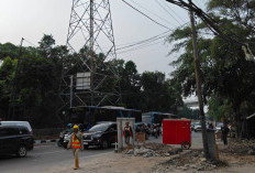 Ngeri! Ketika Wartawan Ini Jadi Korban Kabel Optik Menjuntai di Cawang, Ada Luka Robek di Leher