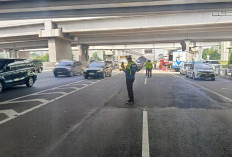 Kendaraan Balik ke Jakarta Makin Ramai, One Way Nasional di GT Kalikangkung Mulai Berlaku