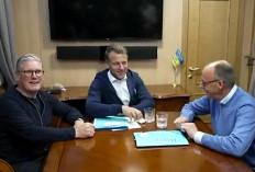 Heboh Macron Presiden Perancis Diduga Sembunyikan Kantong Kokain Saat ke Ukraina