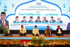 Bukber Bareng Alumni, Rektor UIN Jakarta Paparkan Tiga Fokus Utama Pengembangan Universitas