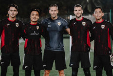 Eks Pelatih Timnas Indonesia Gabung AZ Alkmaar, Sjoerd Woudenberg Kolaborasi Bareng Ron Vlaar