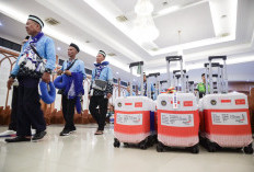 Keberangkatan Perdana Haji 2026, Menhaj Lepas 391 Jemaah Kloter JKG-01 Jakarta