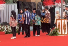 Pramono Putihkan 2.810 Ijazah, Buka Jalan Masa Depan Warga Jakarta
