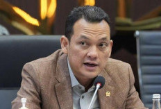 Baleg DPR Tangapi Putusan MK Hak Pensiun Anggota DPR dan Pejabat Tinggi Negara Inkonstitusional 