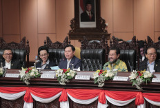 Ketua DPD RI Soroti Persoalan Sanitasi Hingga Masalah Sampah dalam Kebijakan Tata Kelola Pemerintah Desa