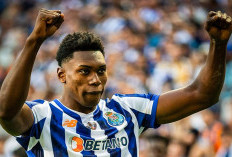 Chelsea dan Tottenham Hotspur Berebut Striker Porto Samu Aghehowa, Harga Tembus Rp1,5 TRILIUN!