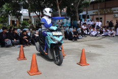 Safety Riding dan WBI Hadir di SMKN 5 Tangerang, Dorong Siswa Cerdas Digital dan #Cari_aman