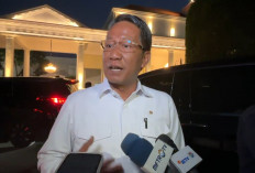 Tarif Lepas WNI Naik Jadi Rp5 Juta, Menkum: Apa yang Perlu Diresahkan?
