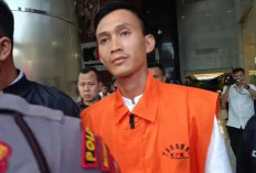 Ajudan Gubernur Riau Jadi Tersangka, KPK Ungkap Aliran Uang Rp950 Juta