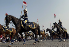 Kirab Bendera Pusaka Berangkat dari Monas Menuju Istana, Dikawal Pasukan Berkuda