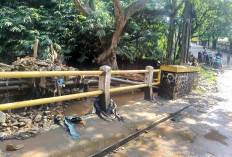 Banjir Setinggi 2 Meter, Jalan Bandung Cinere Arah Pondok Cabe Sempat Terputus