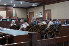 Jaksa Skak Mat Klaim Nadiem: LKPP Sebut Harga Laptop Chromebook Cenderung Tinggi!