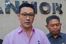 Diam-Diam Denny Sumargo Laporkan Farhat Abbas ke Polda Metro Jaya Atas Dugaan Pengancaman