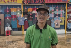 Hujan Deras Sejak Pagi, Pedagang Pasar Cipulir Curhat Sehari 3 Kali Banjir