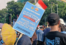 Ribuan Massa Gelar Kongres Rakyat Indonesia di Monas, Sampaikan Terima Kasih ke Jokowi