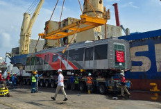 KRL Baru Pesanan KAI Commuter Tiba di Indonesia, Siap Jalani Uji Dinamis 