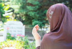 Simak Doa Ziarah Kubur Jelang Ramadhan 2026 Lengkap Urutan Bacanya, umat Muslim Wajib Tahu!