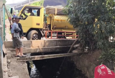 3 Truk Tinja yang Buang Limbah ke Saluran Air di Jaktim Terancam Dicabut Izin Usaha