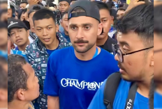 Apes, Ponsel Frans Putros Raib saat Pawai Juara Persib
