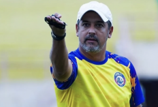 Imbang Lawan Persib Bandung, Pelatih Arema FC Angkat Bicara