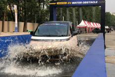 Serunya Jajal Mobil dan Motor Impian di GIIAS 2025