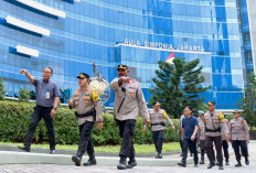 Kapolres Metro Jakpus Sidak Pengamanan Ibadah Natal di Gereja Reformed Injili Kemayoran