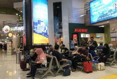 Stasiun Gambir Lengang di Akhir Libur Idul Adha, Tujuan Bandung Mendominasi
