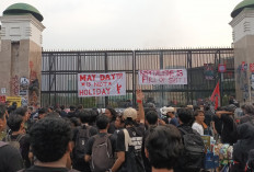 Massa Aksi Buruh May Day 2025 di DPR Dipukul Mundur Polisi, Usai Penampilan Band