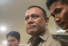 Pencekalan Mantan Ketua KPK Firli Bahuri Diperpanjang, Paspor Dicabut Sementara 
