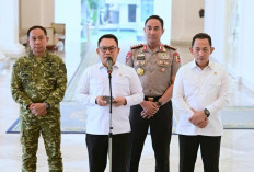 Prabowo Perintahkan Penanganan Karhutla Dipercepat, Operasi Udara Diperkuat dengan Hercules