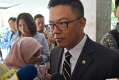 KTT D-8 2026 Resmi Ditunda, Kemlu Pantau Eskalasi Situasi Global